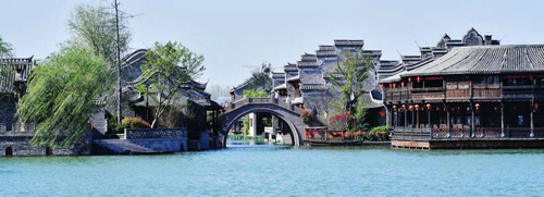 強(qiáng)強(qiáng)聯(lián)手，鼎足中原 河南省朱仙鎮(zhèn)房地產(chǎn)開(kāi)發(fā)及文化旅游項(xiàng)目簽約暨開(kāi)發(fā)策劃解析