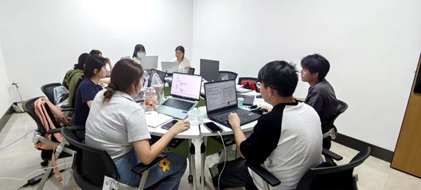 我校全力升級數字內容制作服務，構建未來教學新生態